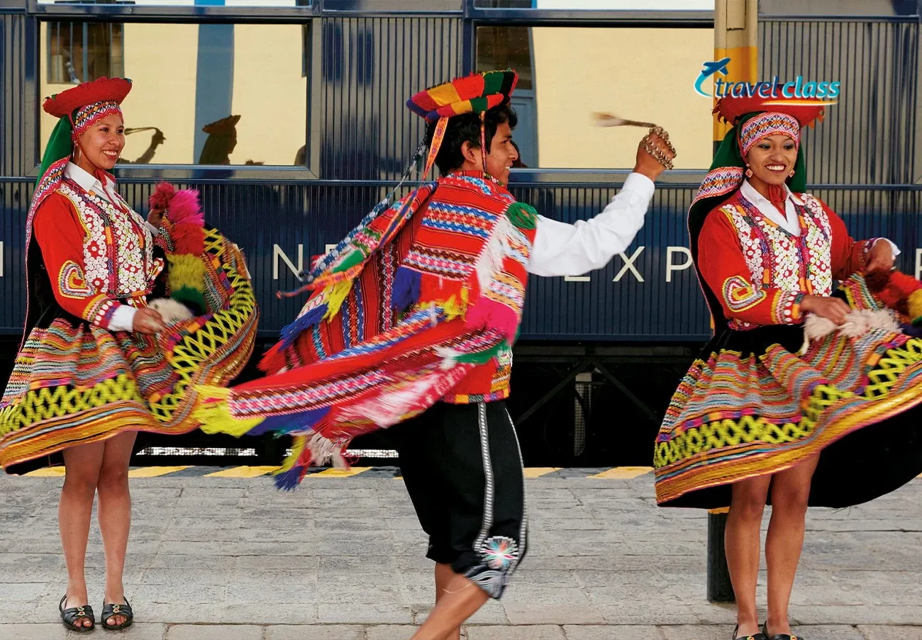 Pessoa em camelo no deserto