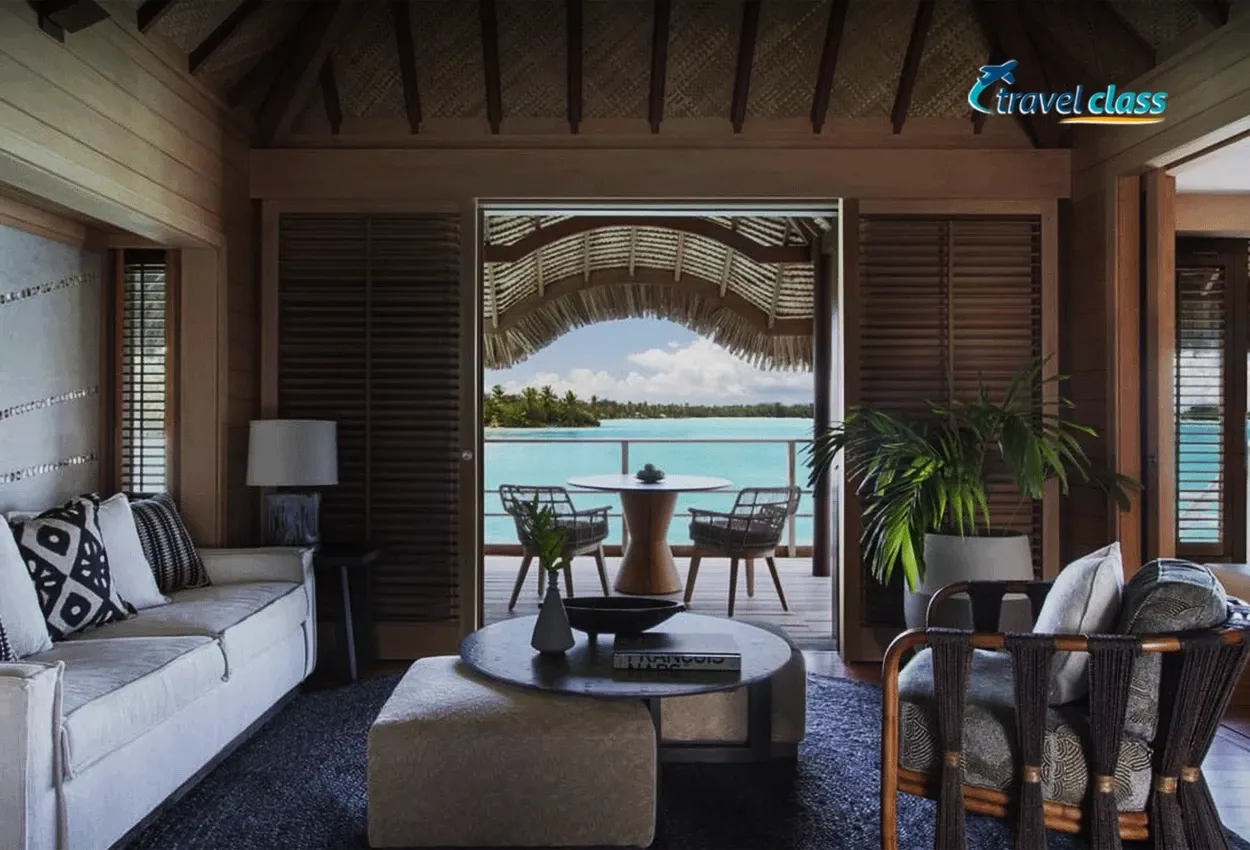 Pessoa em camelo no deserto